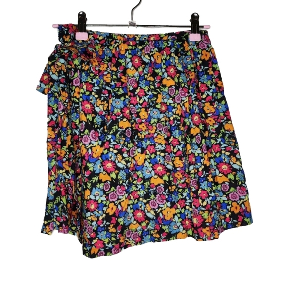 Wild Fable Floral Wrap Mini Skirt Size S - Picture 2 of 6